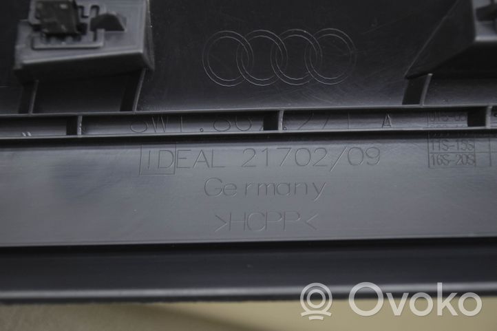 Audi A4 S4 B9 B-pilarin verhoilu (yläosa) 8W1867271A