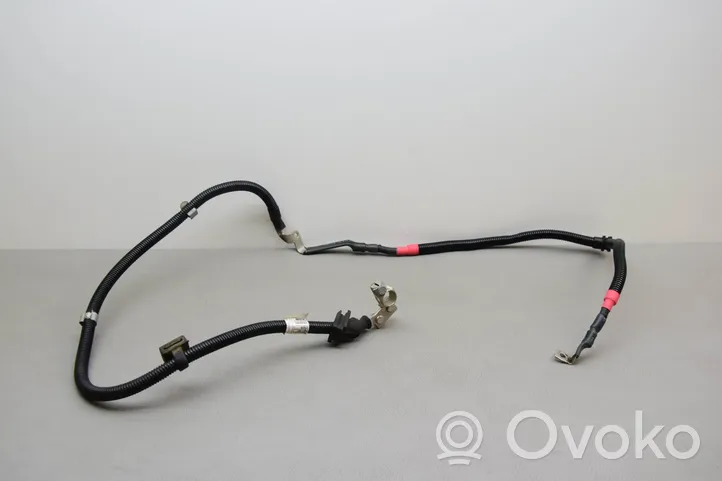 BMW X1 F48 F49 Cable positivo (batería) 8677250