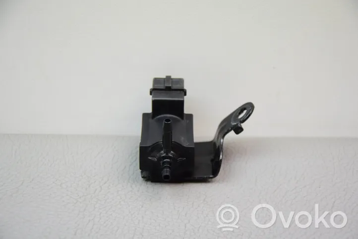 KIA Sportage Valve de freinage 394002C300