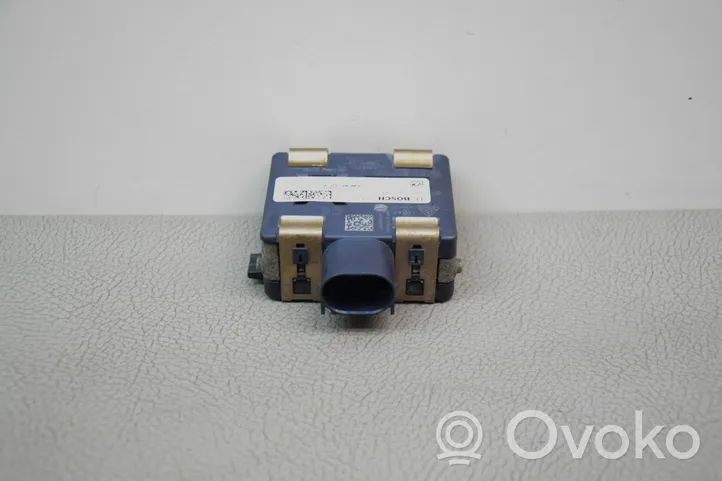 Volkswagen Touran III Capteur radar de distance 3Q0907566E