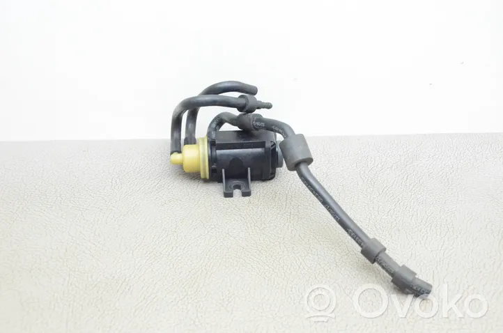 Volkswagen Touran III Valve de freinage 1K0906627B