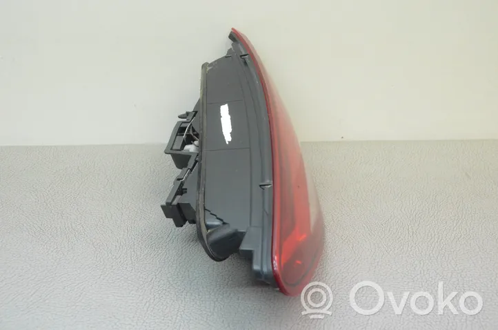 Seat Leon (5F) Takaluukun takavalot 5F0945308D