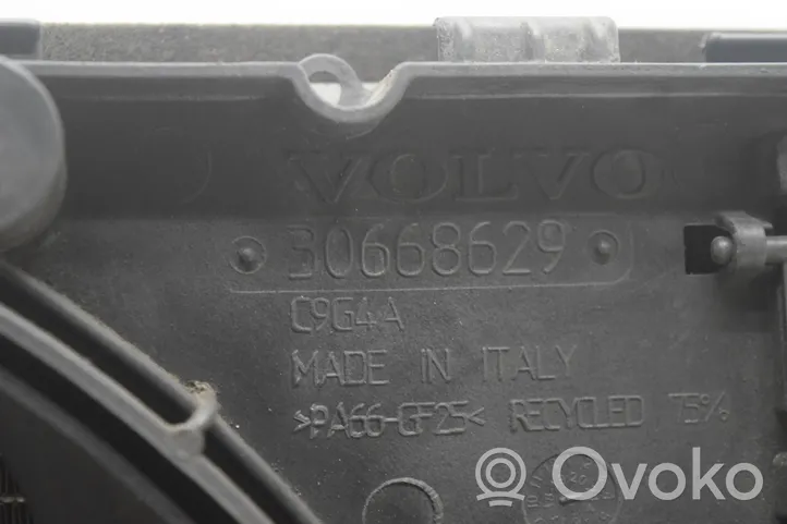 Volvo V60 Set del radiatore 30668629