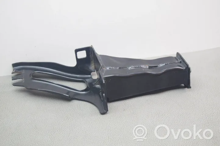 Volvo V60 Staffa del pannello di supporto del radiatore 240616L