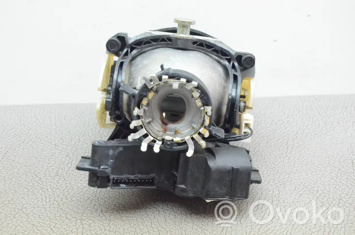 Volvo V60 Lampa przednia 90068983