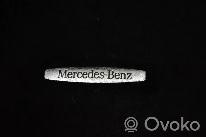 Mercedes-Benz B W246 W242 Zestaw dywaników samochodowych A2466800248