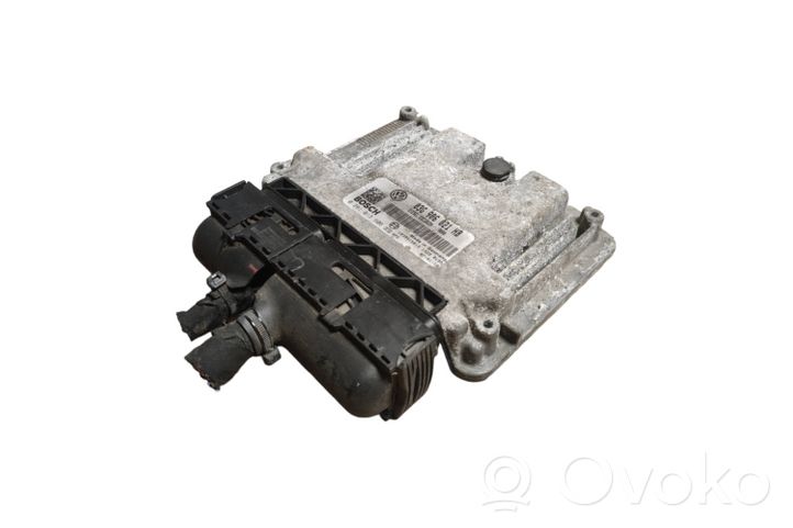 Volkswagen Golf V Sterownik / Moduł ECU 03G906021HB