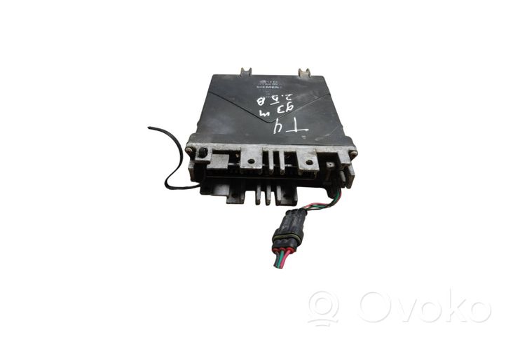 Volkswagen Transporter - Caravelle T4 Komputer / Sterownik ECU silnika 023906022