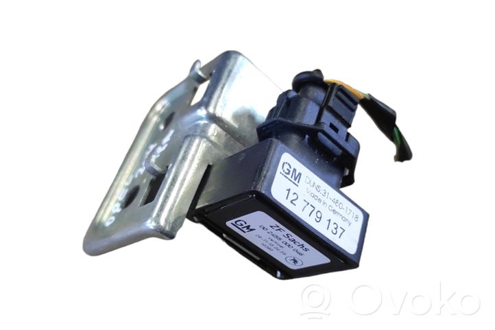 Opel Zafira C Sensor impacto/accidente para activar Airbag 12779137