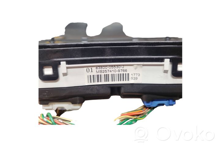 Toyota Avensis T250 Compteur de vitesse tableau de bord MB2574109766