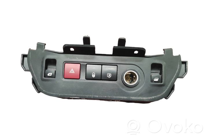 Citroen Berlingo Muut kytkimet/nupit/vaihtimet 9673821977