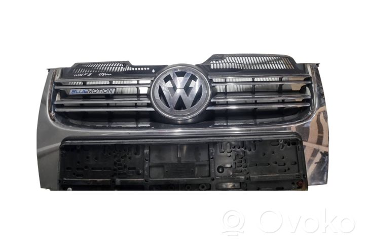 Volkswagen Golf V Augšējais režģis 1K5853653C