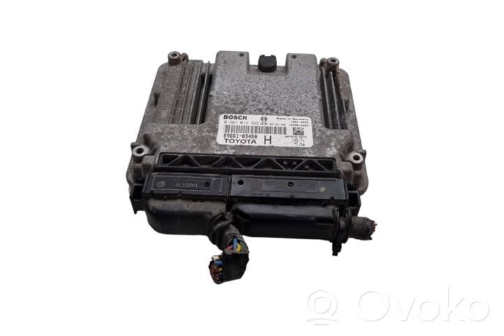 Toyota Yaris Calculateur moteur ECU 896610D450