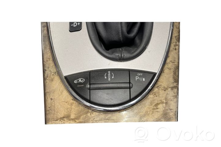 Mercedes-Benz E W211 Механизм переключения передач (кулиса) (в салоне) 2118217058