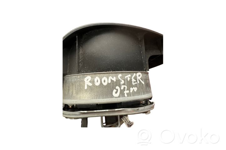 Skoda Roomster (5J) Ohjauspyörän turvatyyny 5J0880201