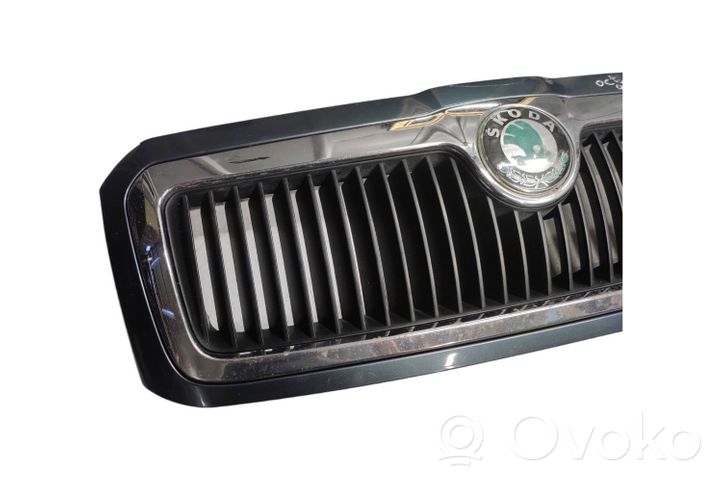 Skoda Octavia Mk1 (1U) Maskownica / Grill / Atrapa górna chłodnicy 1U0853651E