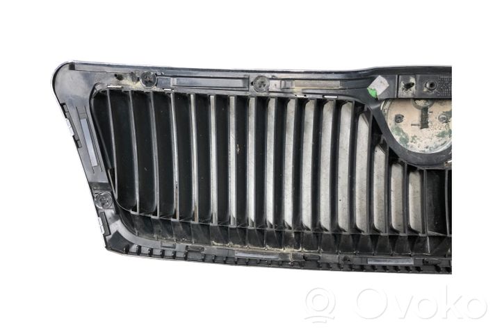 Skoda Octavia Mk2 (1Z) Grille de calandre avant 1Z0853668