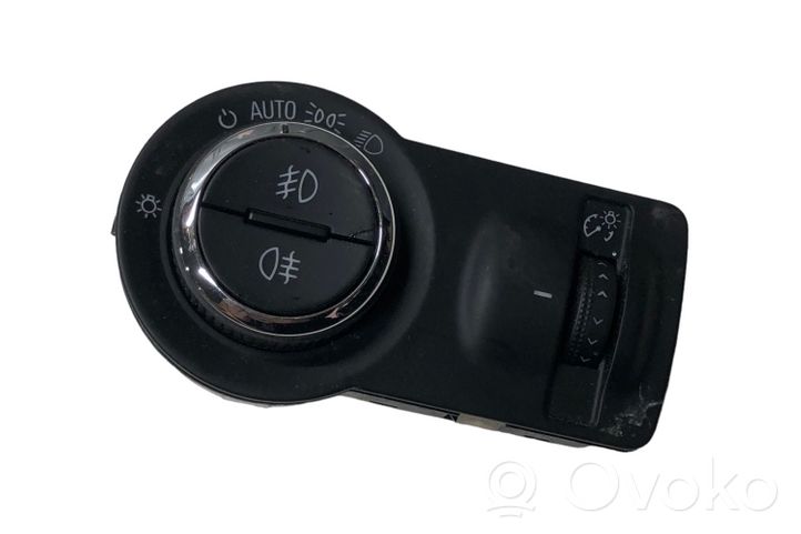 Opel Astra J Light switch 13268707