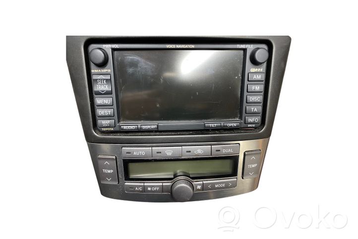 Toyota Avensis T270 Radio/CD/DVD/GPS-pääyksikkö 8611360V560