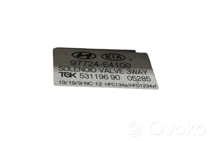 KIA Soul Zawór elektromagnetyczny 97724E4100