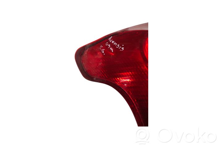 Toyota Avensis T220 Lampa tylna RS1022001