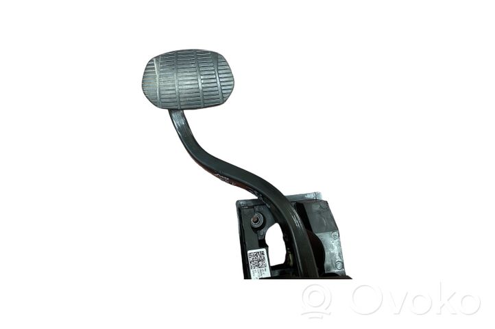 BMW 2 F45 Brake pedal 81007132E