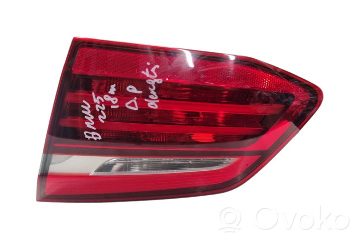 BMW 2 F45 Lampy tylnej klapy bagażnika 7491342