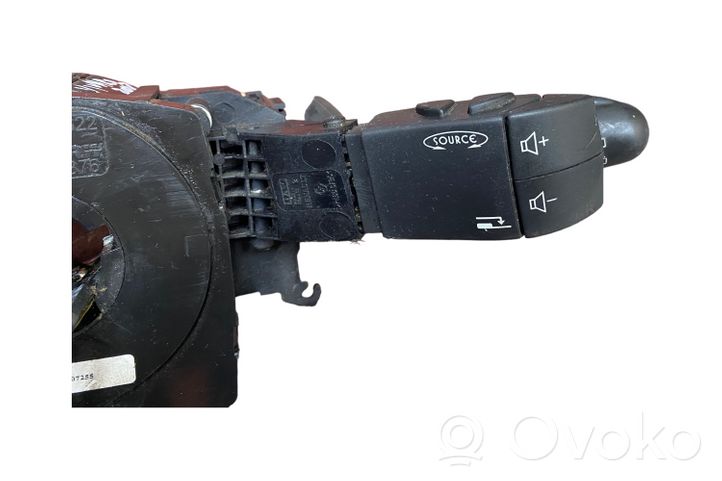 Opel Vivaro Leva/interruttore dell’indicatore di direzione e tergicristallo 8200070266