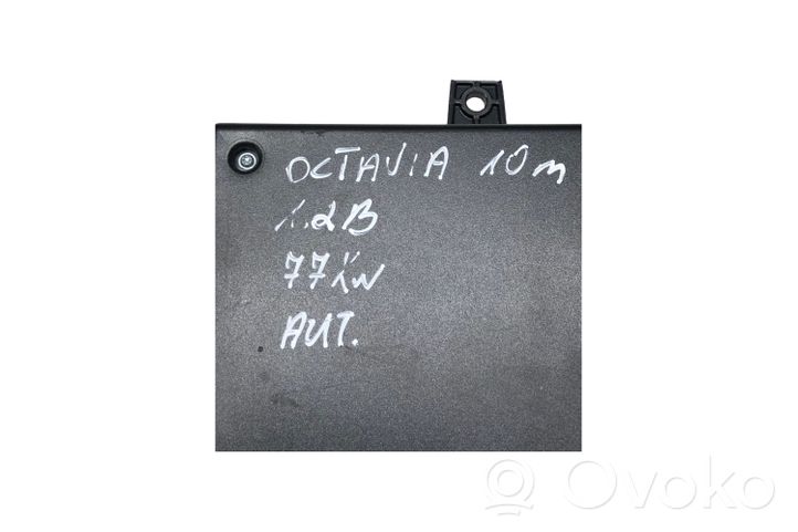 Skoda Octavia Mk2 (1Z) Bluetooth modulis 7P6035730C