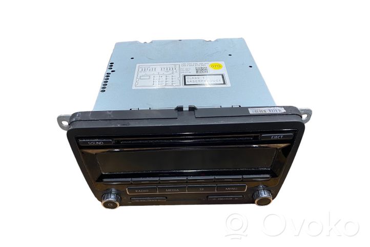 Volkswagen PASSAT B7 Unità principale autoradio/CD/DVD/GPS 1K0035186AQ