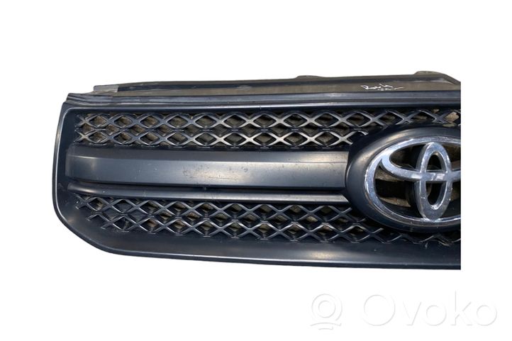 Toyota RAV 4 (XA20) Grotelės priekinės 0842342150