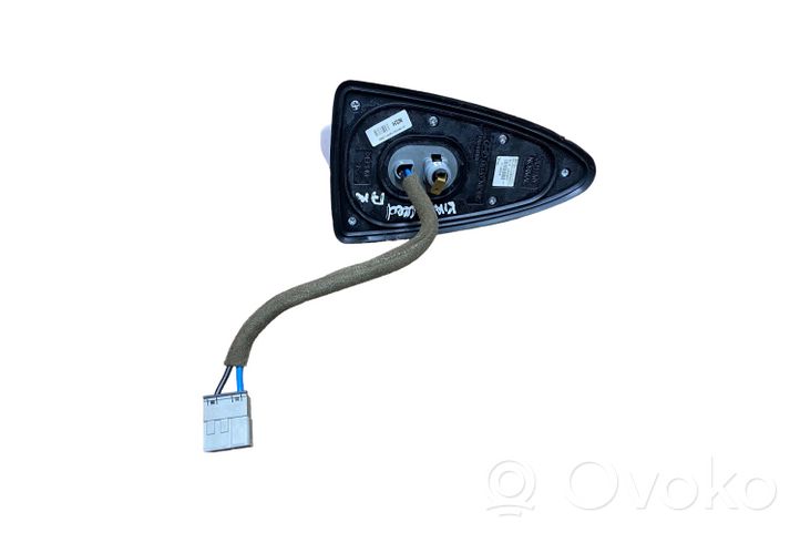 KIA Ceed Radion antenni 96210A2400HW2