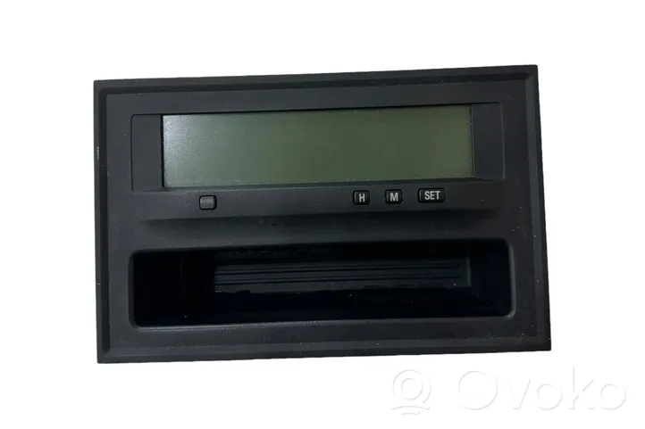 Mitsubishi Grandis Monitori/näyttö/pieni näyttö 8750A087