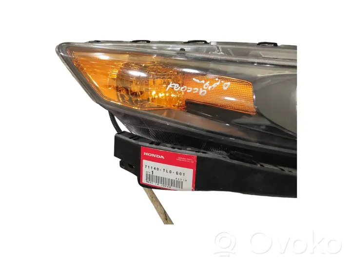 Honda Accord Lampa przednia 71140TL0G01