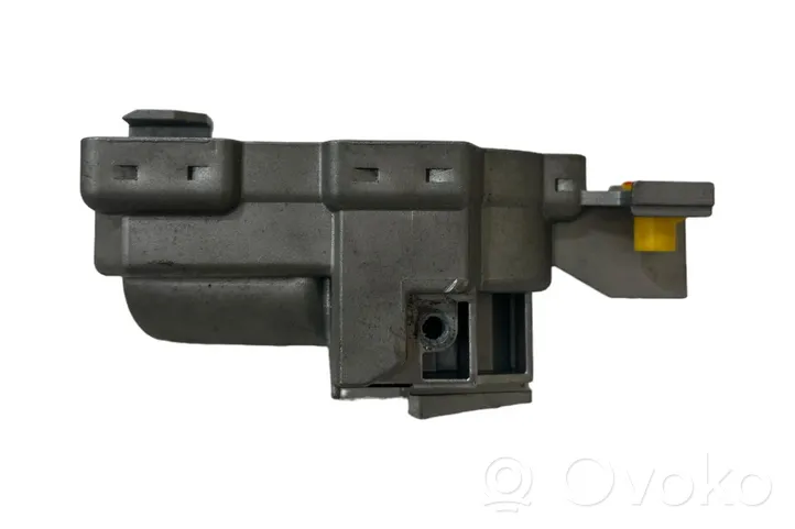 Volvo V50 Steering wheel lock 30680132