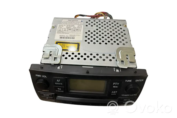 Toyota Corolla E120 E130 Unité principale radio / CD / DVD / GPS 8612002380