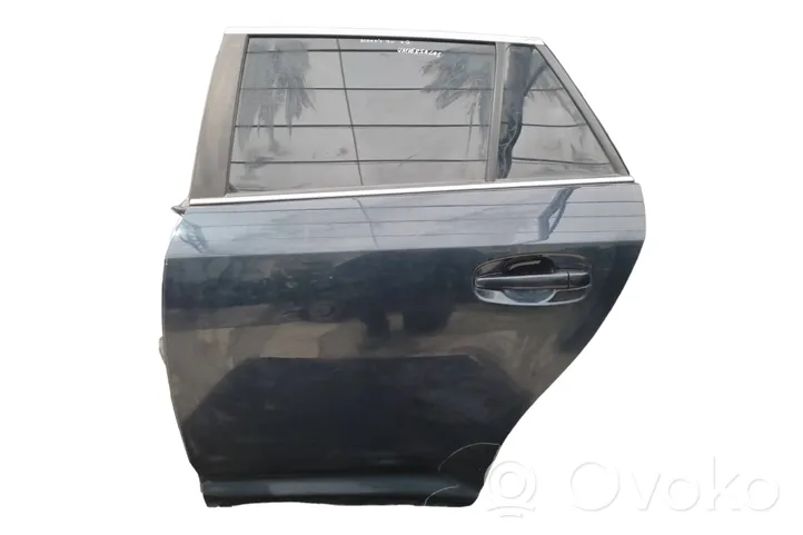 Toyota Avensis T270 Rear door 