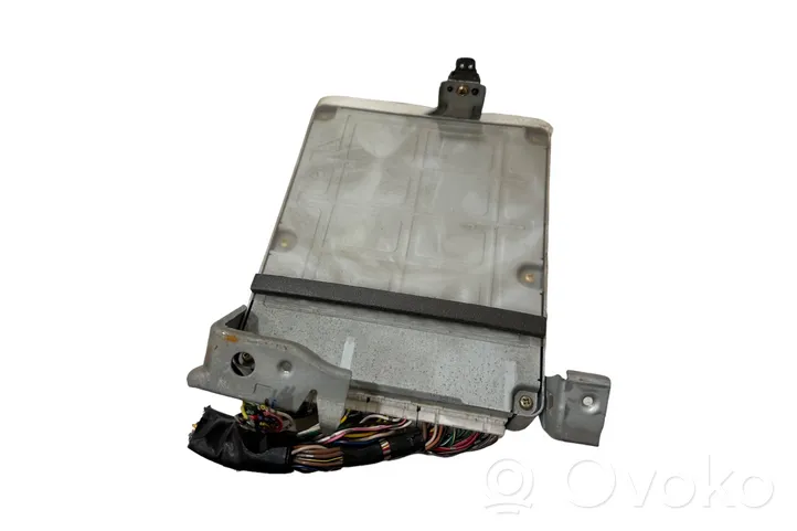 Toyota Yaris Verso Sterownik / Moduł ECU 8966152301