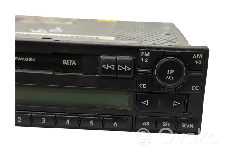 Volkswagen PASSAT B5.5 Radio/CD/DVD/GPS-pääyksikkö 1J0035152F