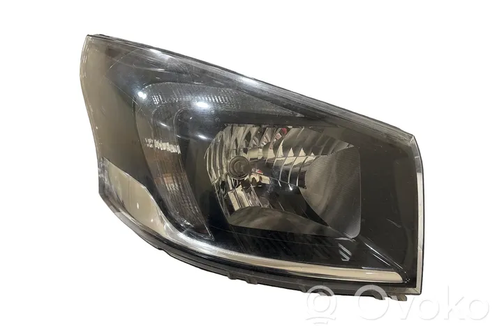 Opel Vivaro Headlight/headlamp 