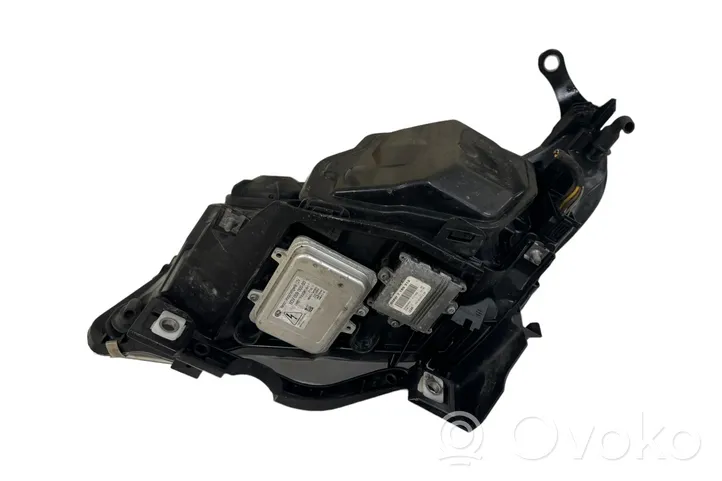 BMW 5 E60 E61 Lampa przednia 1ZS00999402