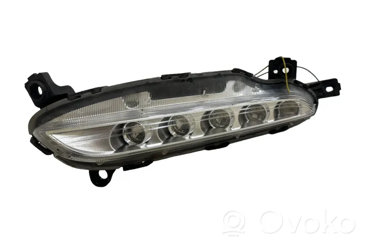 Hyundai Tucson TL Faro diurno con luce led 92208D7000