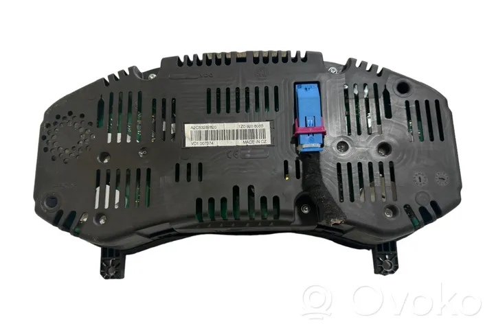 Skoda Octavia Mk2 (1Z) Tachimetro (quadro strumenti) V009000