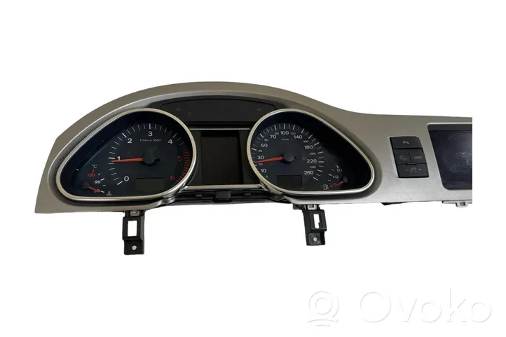 Audi Q7 4L Tachimetro (quadro strumenti) 4L0920930H