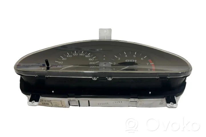 Mitsubishi Carisma Tachimetro (quadro strumenti) MR381348