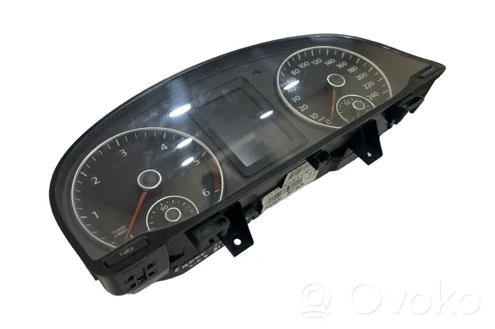 Volkswagen Caddy Speedometer (instrument cluster) 2K0920875A