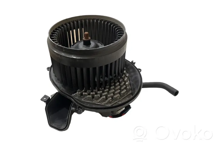 Volvo V70 Heater fan/blower 21040