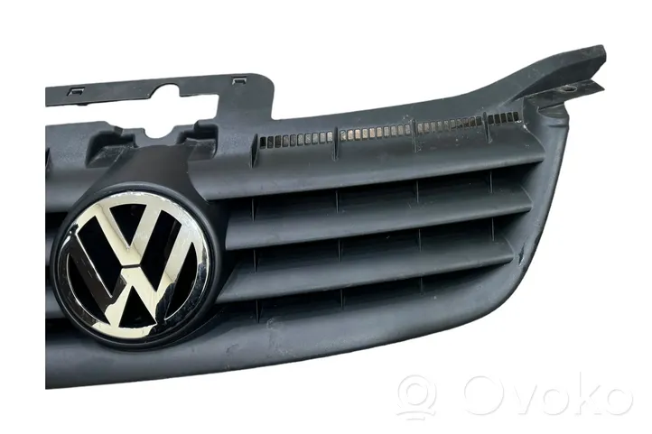 Volkswagen Touran I Rejilla superior del radiador del parachoques delantero 1T0853651A