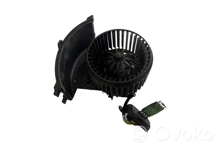 Volkswagen Transporter - Caravelle T5 Heater fan/blower 7H1820021B