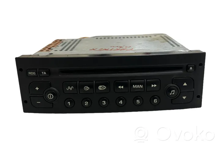 Peugeot Partner Unité principale radio / CD / DVD / GPS 96489417XT00